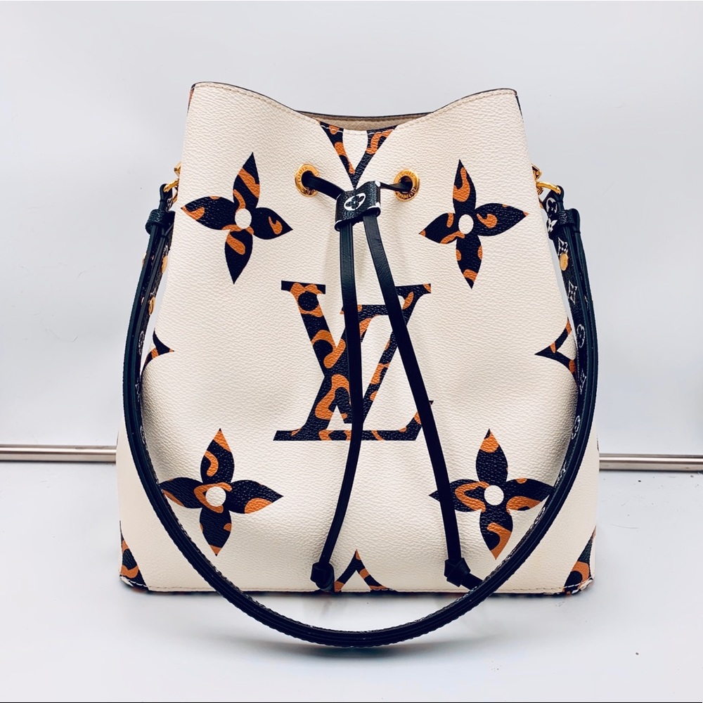 🖤SOLD🖤Louis Vuitton Jungle NeoNeo